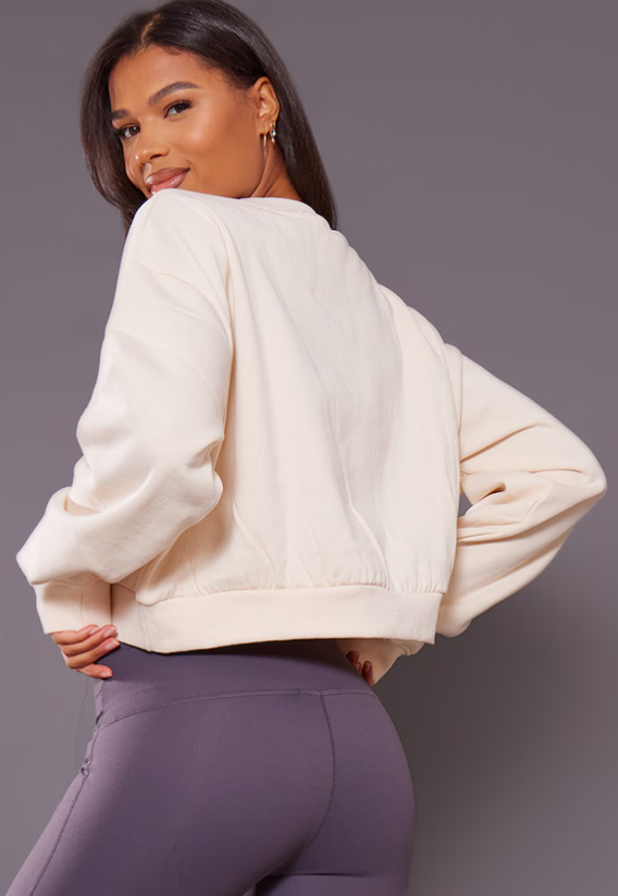 Cream Studio Mode Embroidered Cropped Sweatshirt