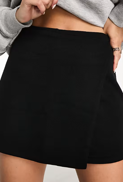ASOS DESIGN clean angled hem skort in black - BLACK