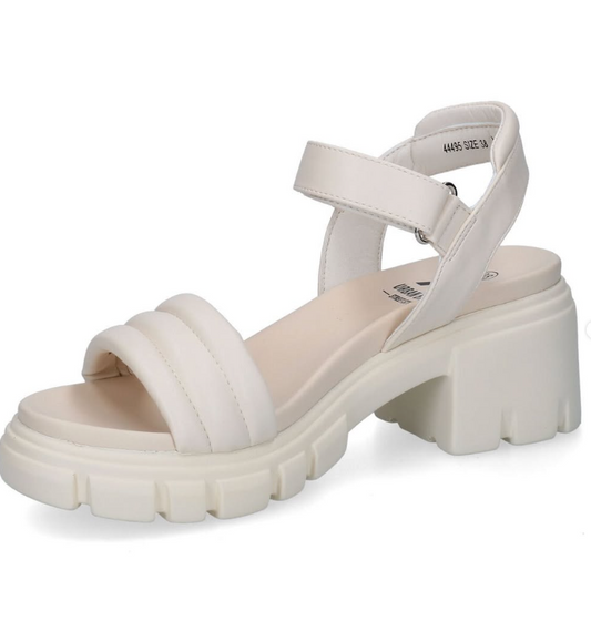 XTI - Sandals Beige