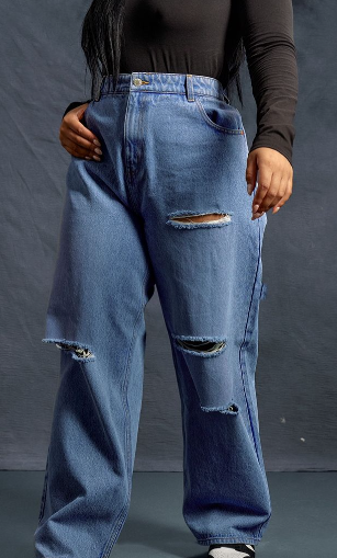 Plus Mid Blue Wash Ripped Knee Boyfriend Jeans