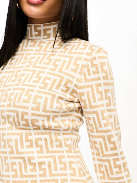 Asos - SIMMI London - High neck mini jumper dress in beige geo print