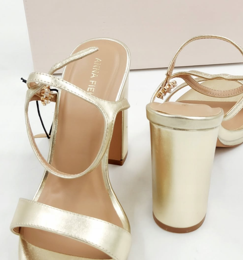 Anna Field Heels