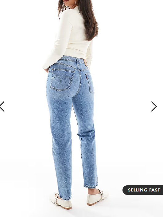 Levi's 501 straight jeans in mid blue