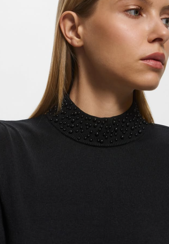 H&m - High Neck Black Pearl