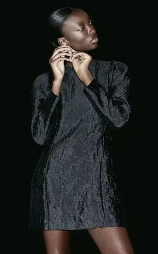 H&M-SHORT FINE-KNIT JUMPER