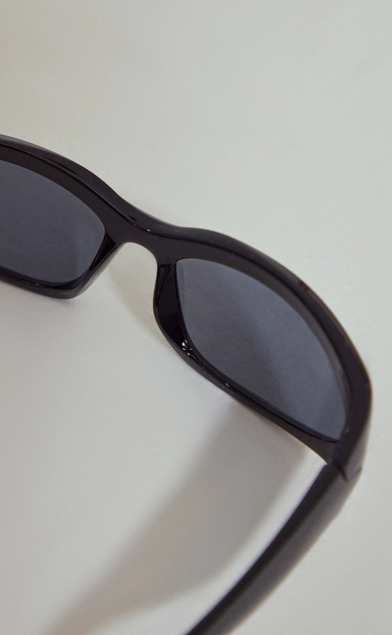 Black Mirrored Spike Sporty Visor Sunglasses