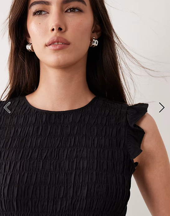 New Look shirred ruffle sleeve top in black