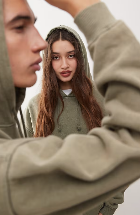 Asos - Reclaimed Vintage unisex oversized hoodie in green overdye