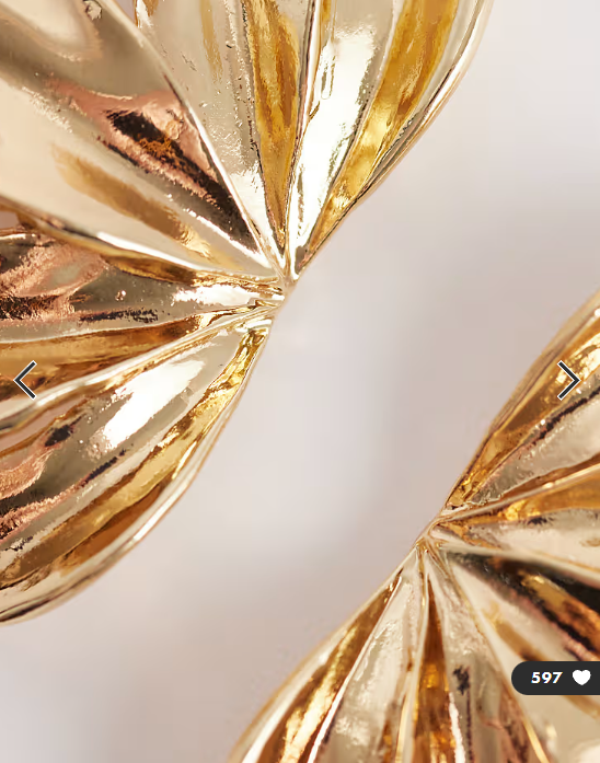 DesignB London 3D flower stud earrings in gold