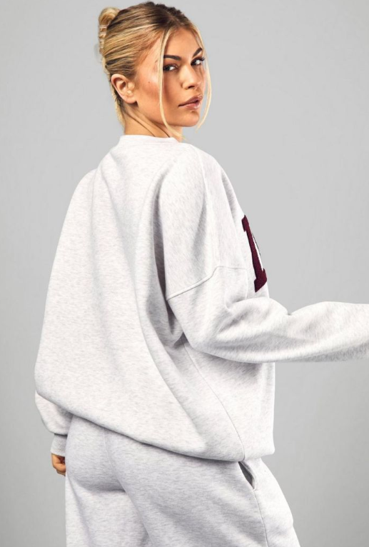 Boohoo - Dsgn Studio Toweling Applique Oversized Crew Neck Sweatshirt