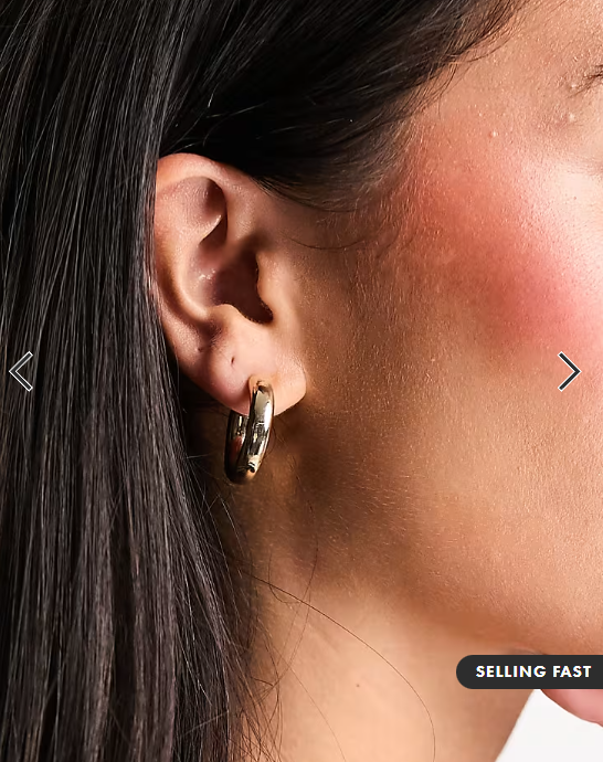 Accessorize small chunky hoop in gold