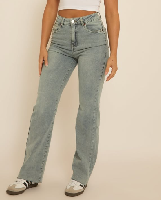 Vs Miss - VINTAGE LIGHT BLUE WASHED STRETCH STRAIGHT LEG FRAYED HEM JEANS