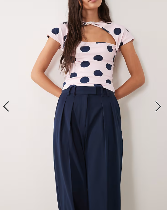 ASOS DESIGN tailored wide leg trousers with pleat detail in navy