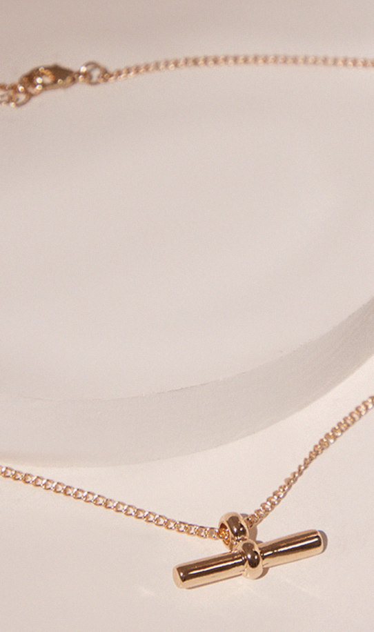 Gold Simple Thick T Bar Necklace