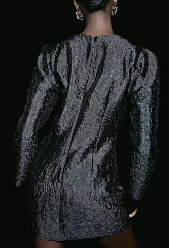 H&M-SHORT FINE-KNIT JUMPER