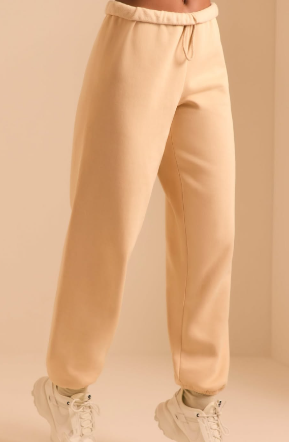 Relaxed Fit Joggers in Sand Bo&Tee