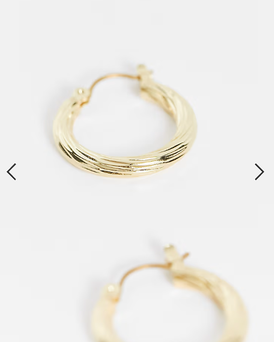 Pieces 18k plated vintage medium hoops in gold