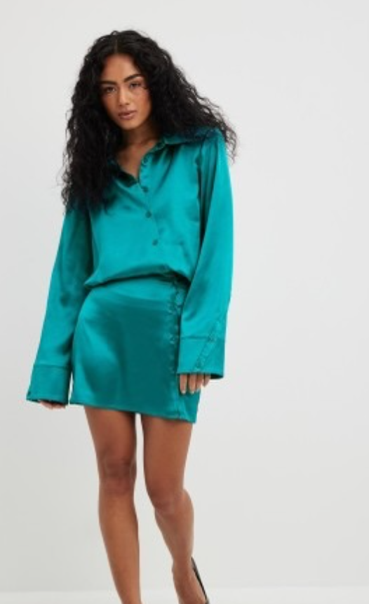 NAKD - Satin Longsleeve Shirt Dress- Green Blue