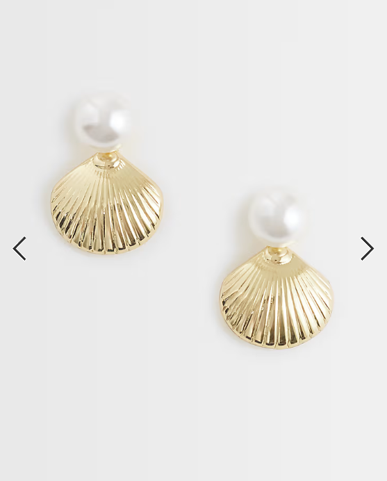 Pieces pearl and shell earrings in gold tone