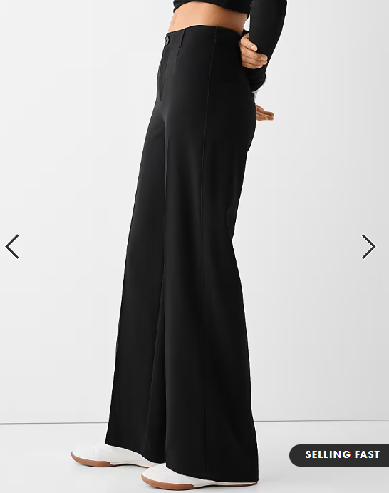 Bershka Wide-leg tailoring trousers in black