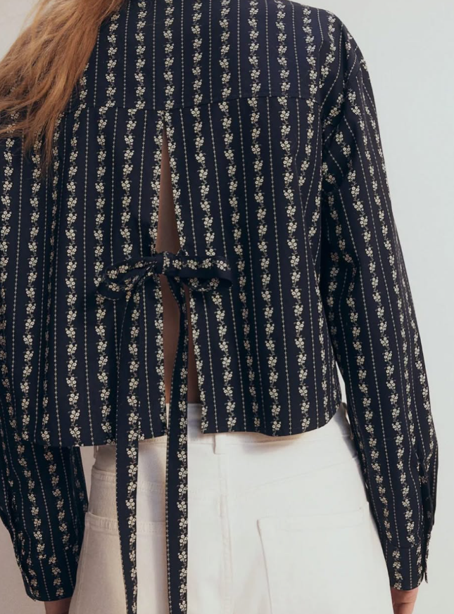 H&M CROPPED TIE-DETAIL SHIRT
