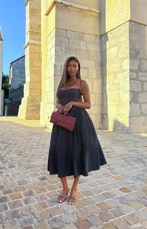 Strappy Pleated Skater Midaxi Dress In Black