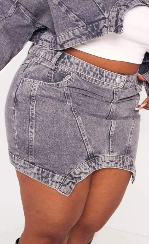 Plus Grey Washed Curved Hem Denim Mini Skirt