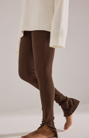 Ribbed Slit Zipper Leggings