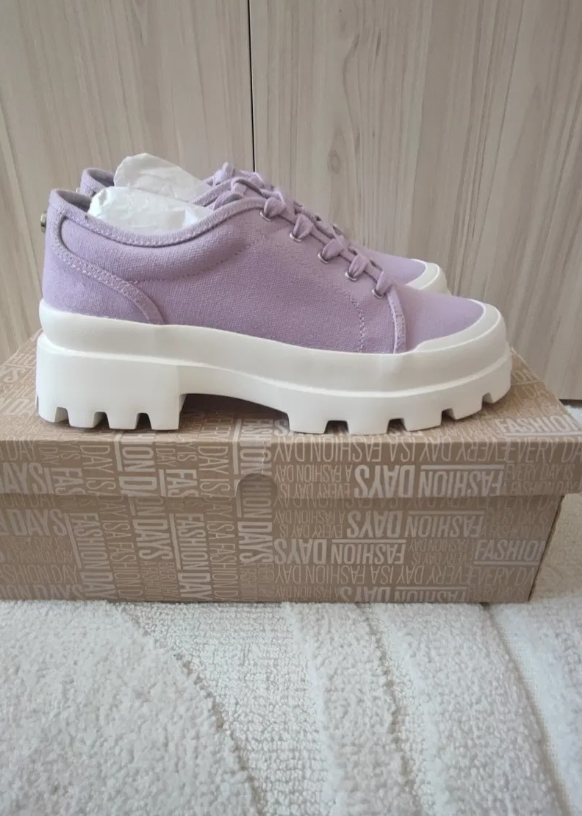 Steve Madden - Mr Fuji Lila