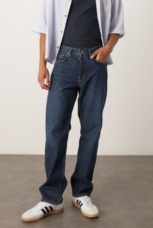 Arket - ocean loose straight leg jeans in deep blue