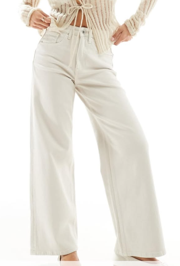 Only - petite Juicy hogh waisted eide leg jeans in ecru