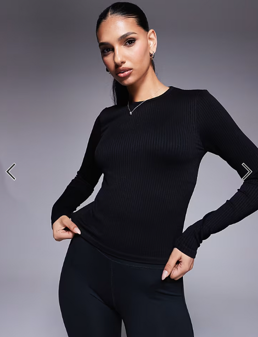 4505 Icon seamless rib long sleeve top in black