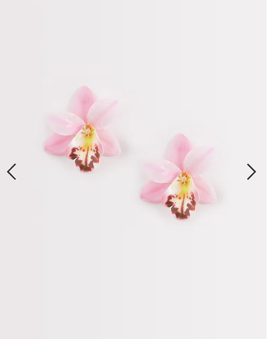 Kaiia exclusive 3D orchid flower stud earrings in pink