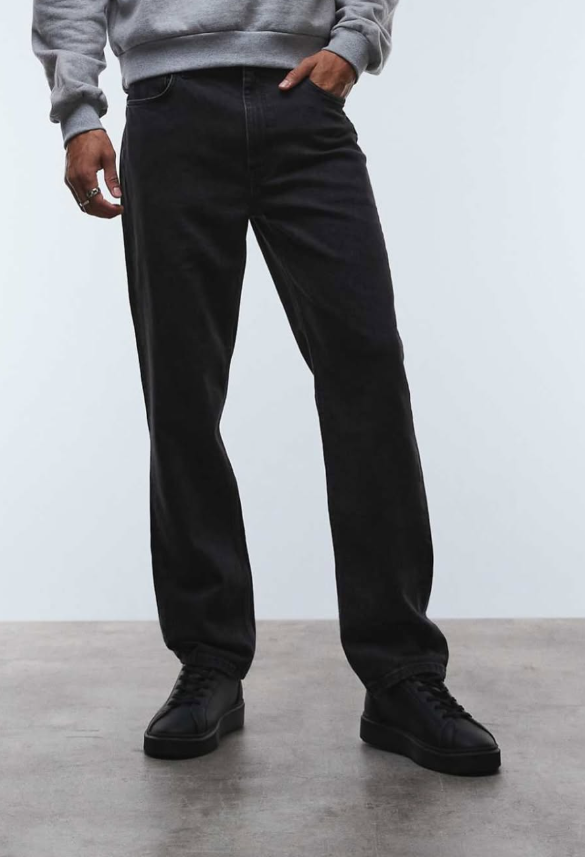 Asos - Straight Leg Jeans in Washed Black - Men