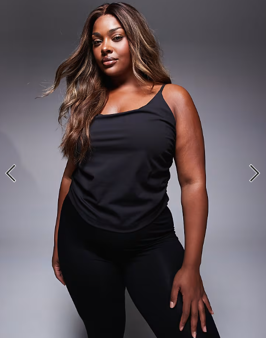 4505 Curve soft touch cami with ruched side and inner bra in black