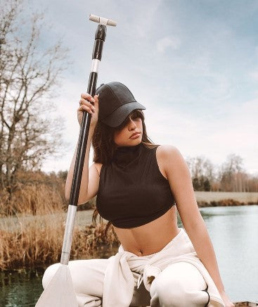 BLACK HIGH NECK CURVED HEM CROP TOP