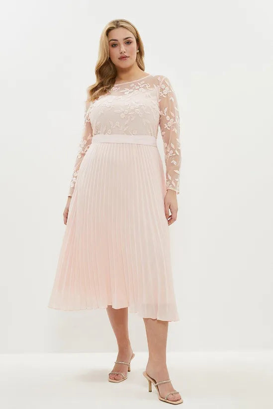 Plus Size Embroidered Long Sleeve Midi Dress