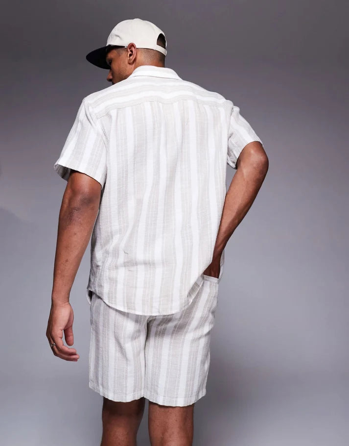 ADPT texture shorts in cream stripe