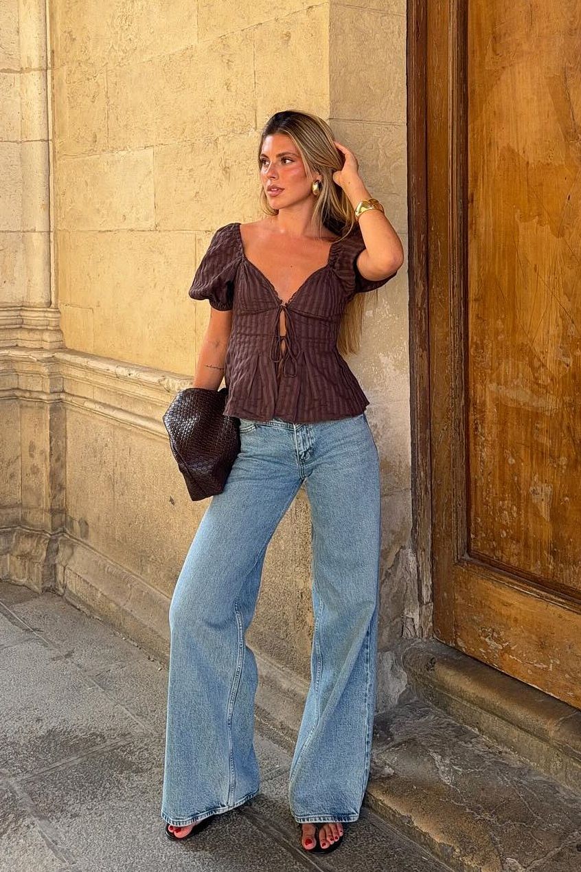 Low Waist Wide Leg Jeans with Seam Details