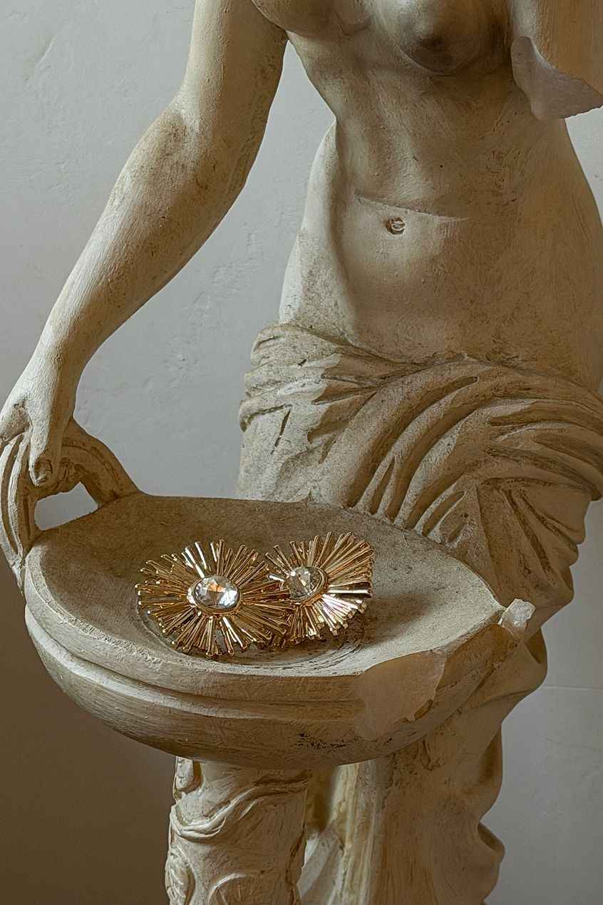 Na-kd Gold Detail Earrings