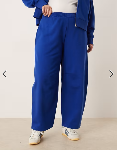 ASOS DESIGN Curve barrel leg brushback jogger in deep blue