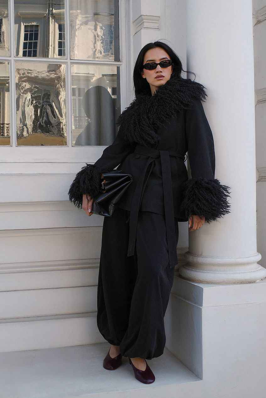 Na-Kd Bonded Detail Curly Faux Fur Jacket