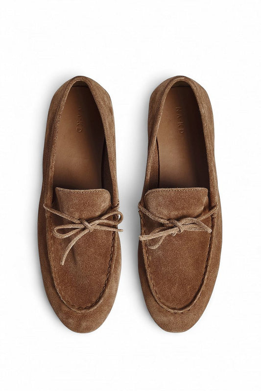 Na-kd Bow Detail Moccasins