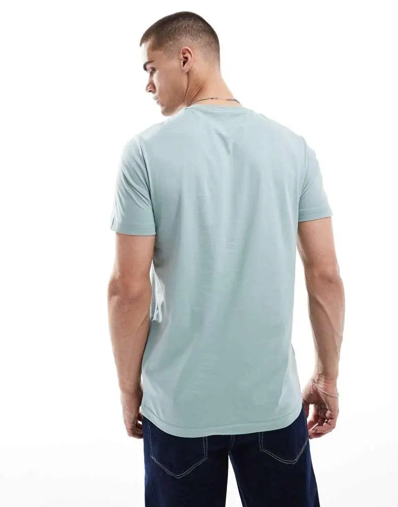 Fred Perry - t shirt in ice