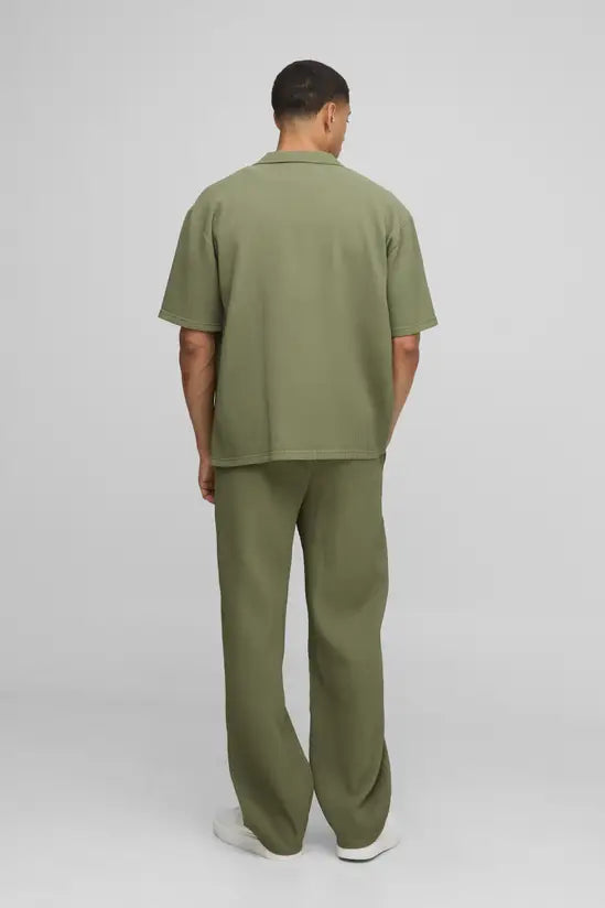 boohooMAN Oversized Straight Trouser