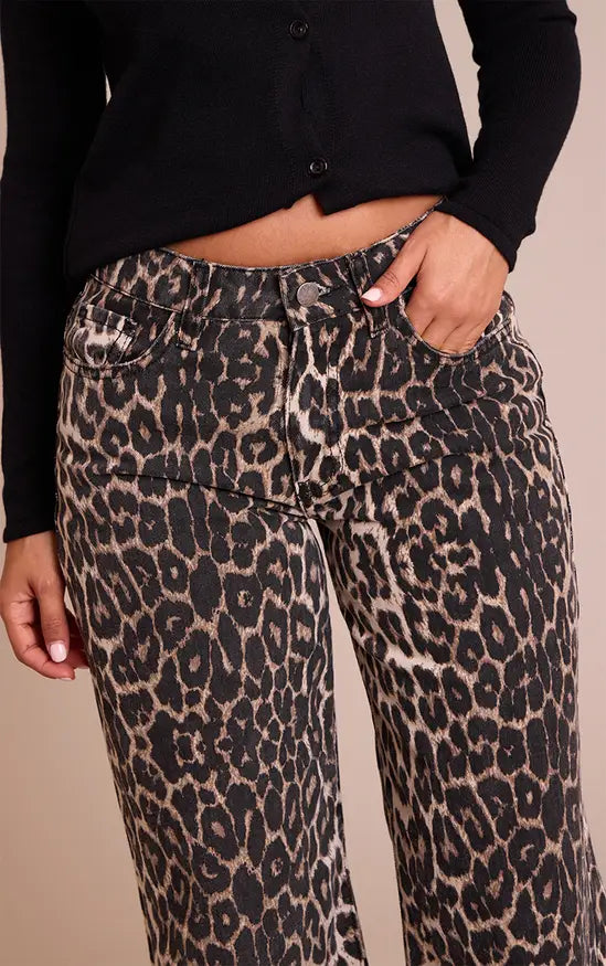 Plt - Petite Brown Leopard Print Denim Wide Leg Jeans