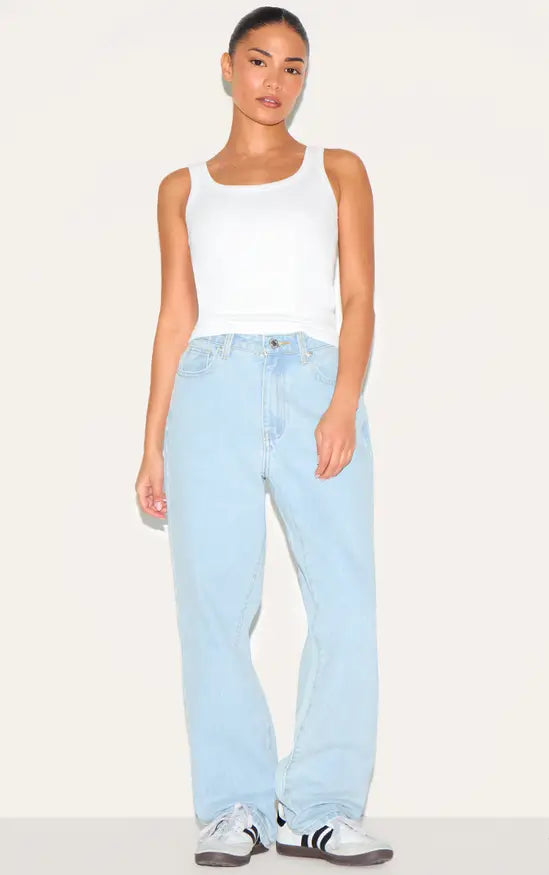 PRETTYLITTLETHING Petite Light Blue High Waist Straight Leg Jeans