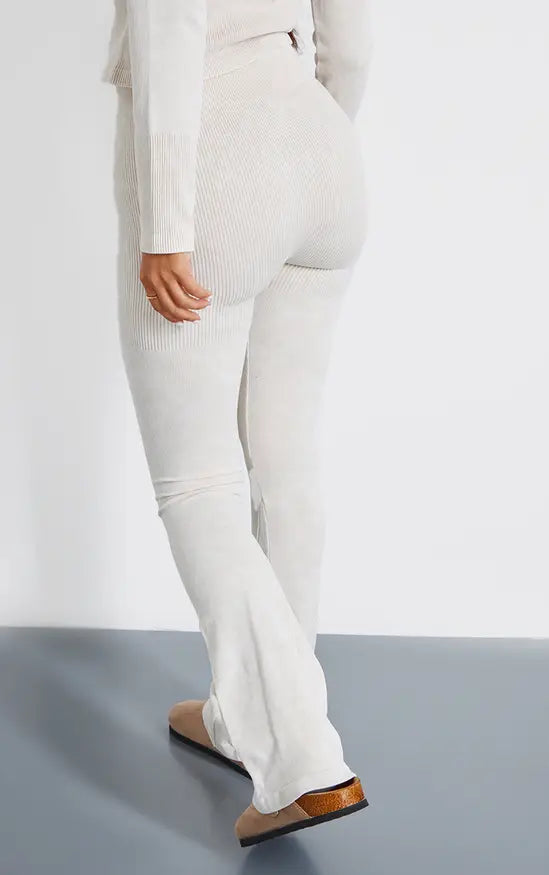 Plt - Petite Cream Faded Contour Rib Button Detail Flare Leggings