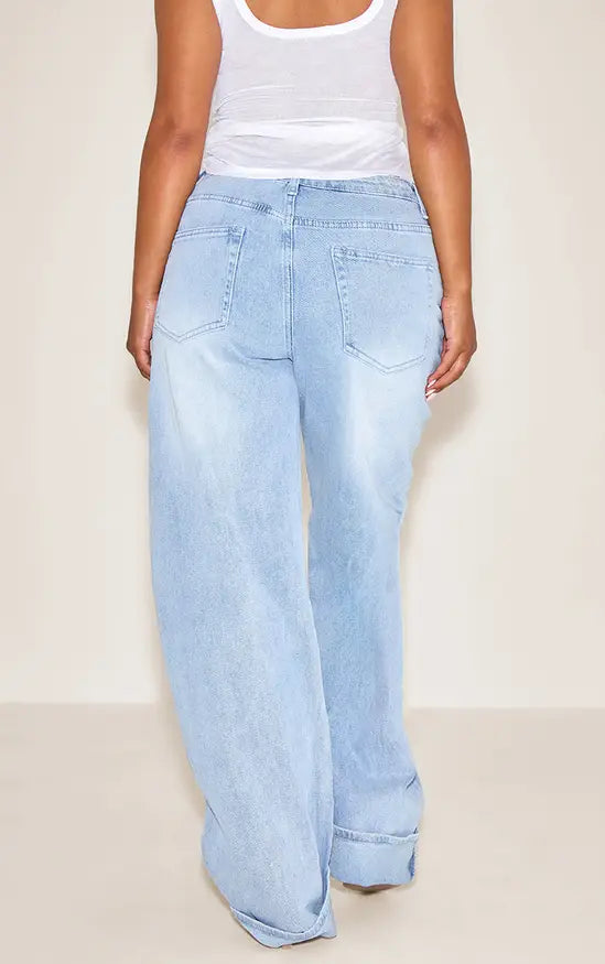 PrettyLittleThing Shape Highwaisted Stretch Denim Barrel Leg Turn Up Hem Jean