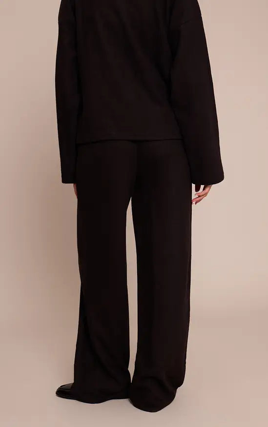 PrettyLittleThing Soft Cotton Pintuck Wide Leg Joggers Co-ord